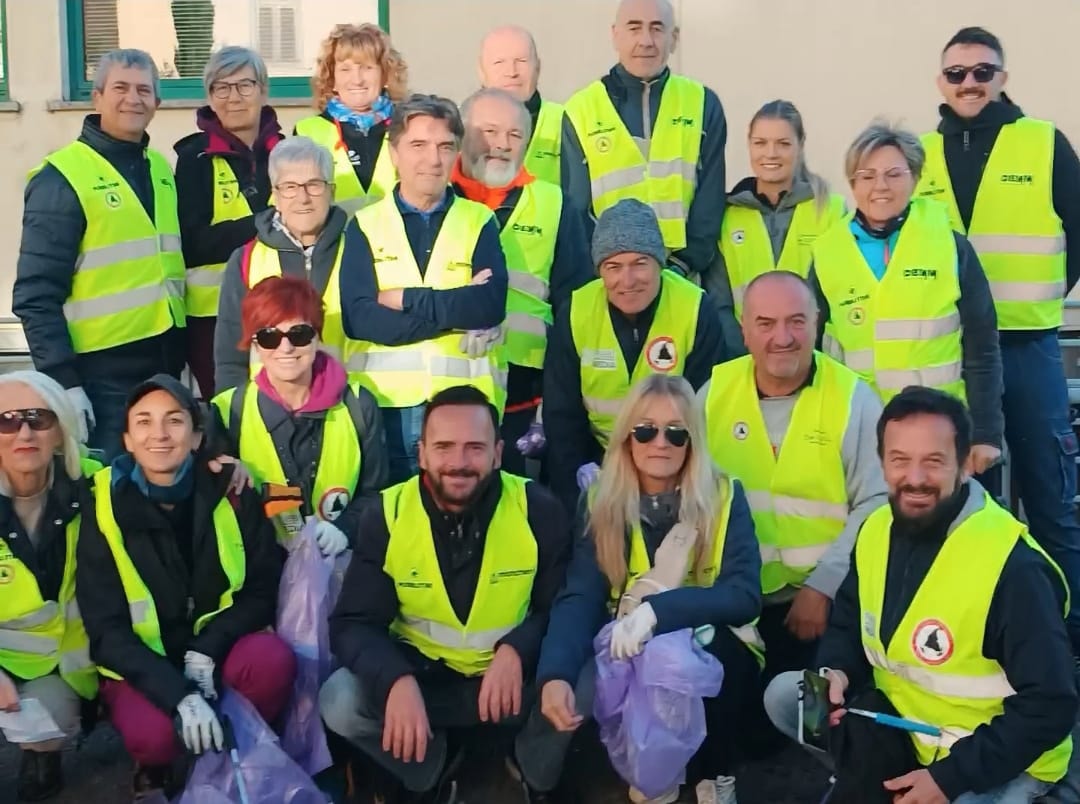 Lovere (Bg) con la ``Protezione Civile`` - 25 ottobre 2025
